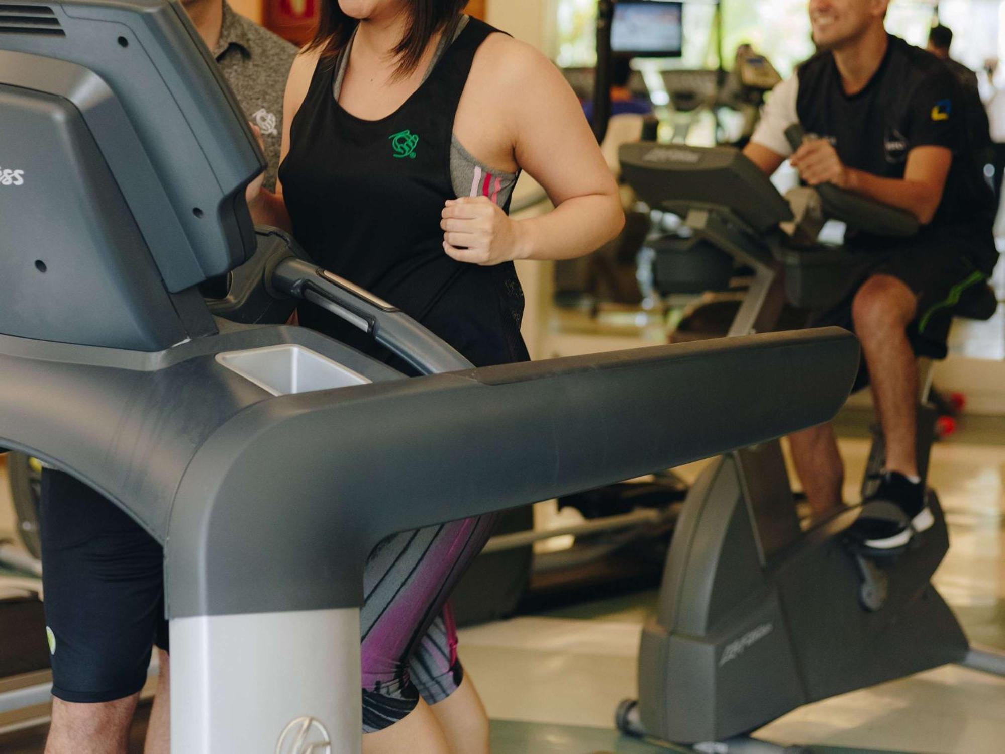 Grand Mercure Sao Paulo Ibirapuera Εξωτερικό φωτογραφία A treadmill in use