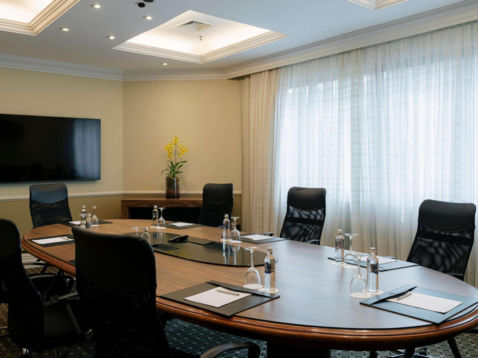 Grand Mercure Sao Paulo Ibirapuera Εξωτερικό φωτογραφία Boardroom at the hotel